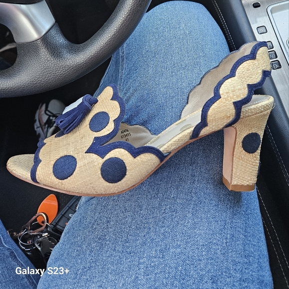 Boden Tan and Black Scalloped Sandals - Picture 9 of 9